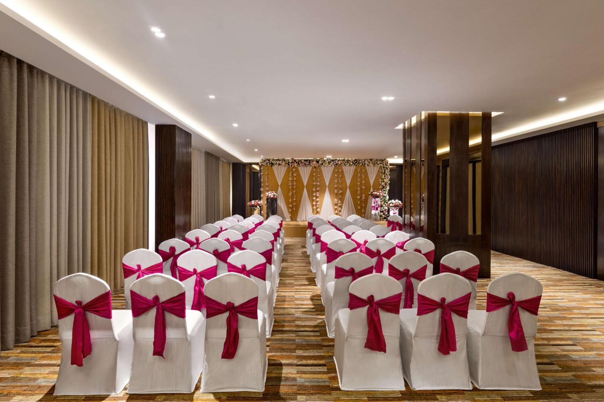 ฮิลตัน ชัยปุระ Hotel ภายนอก รูปภาพ Banquet Hall
