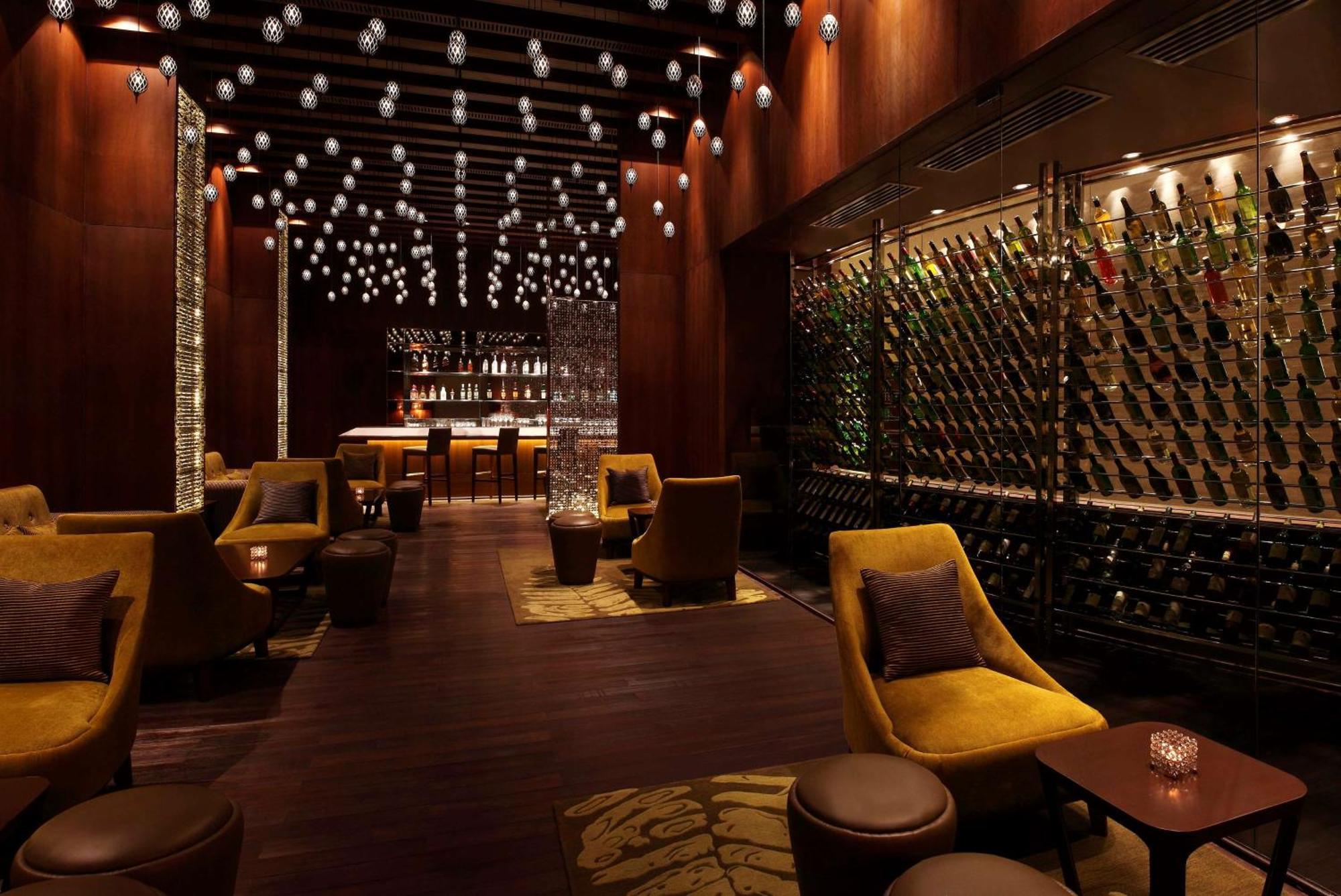 ฮิลตัน ชัยปุระ Hotel ภายนอก รูปภาพ The Bar