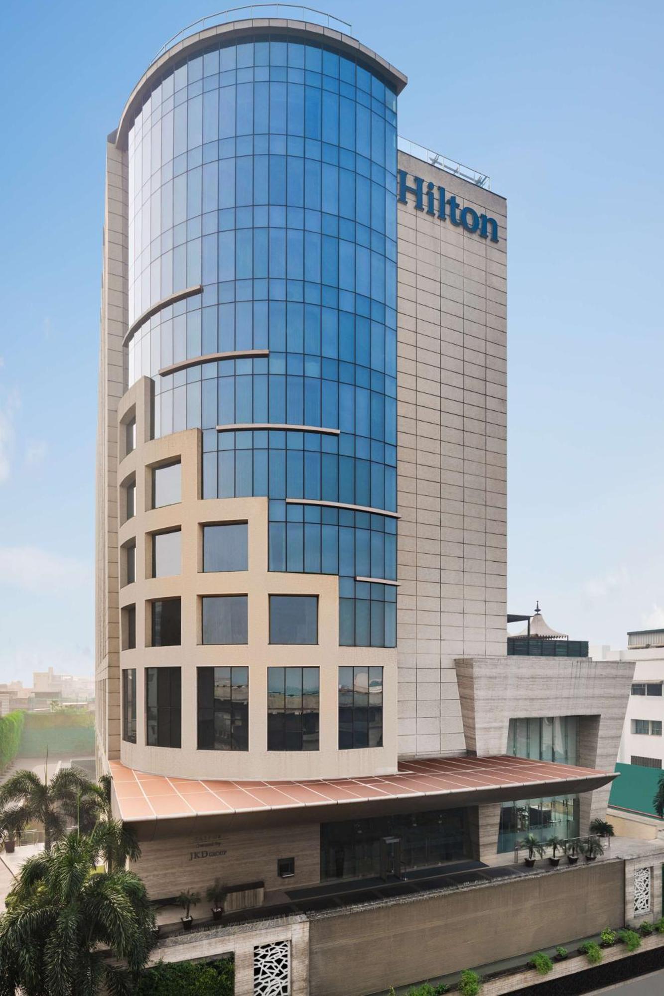 ฮิลตัน ชัยปุระ Hotel ภายนอก รูปภาพ The headquarters of the company in Tehran