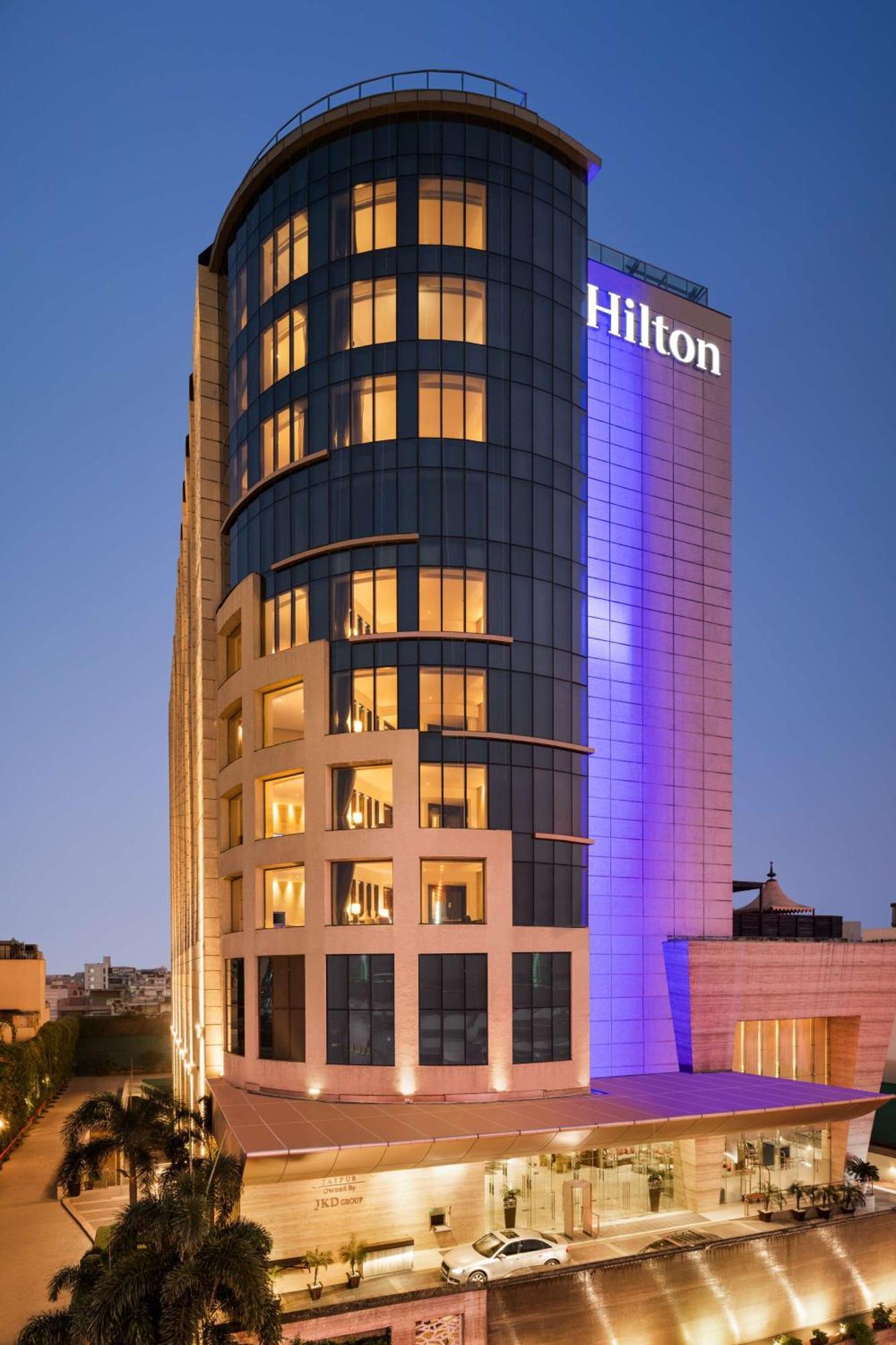 ฮิลตัน ชัยปุระ Hotel ภายนอก รูปภาพ Hilton Riyadh