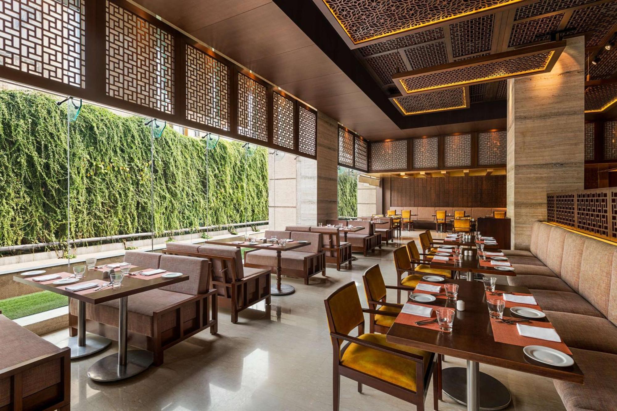ฮิลตัน ชัยปุระ Hotel ภายนอก รูปภาพ The Park, New Delhi